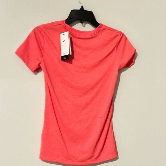 Nike Women Dry Legend T-Shirt Orange
magic ember - Picture 9 of 15